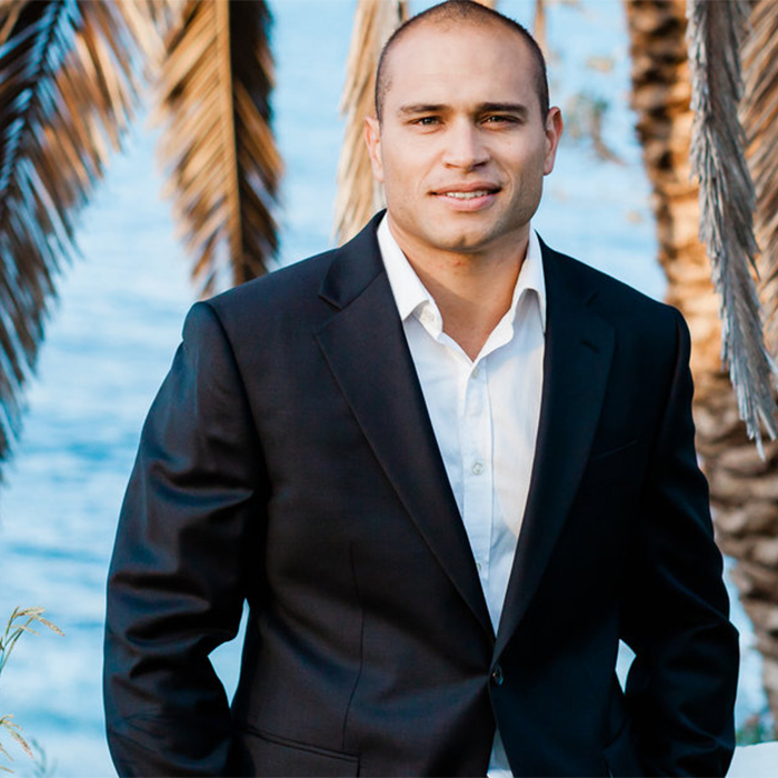 The advice business of the future: scale, through collectives ...